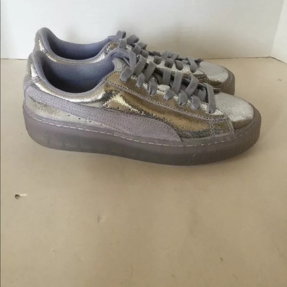 NWOB Puma Women’s Size 7 Icelandic Blue Sneakers - Picture 5 of 8